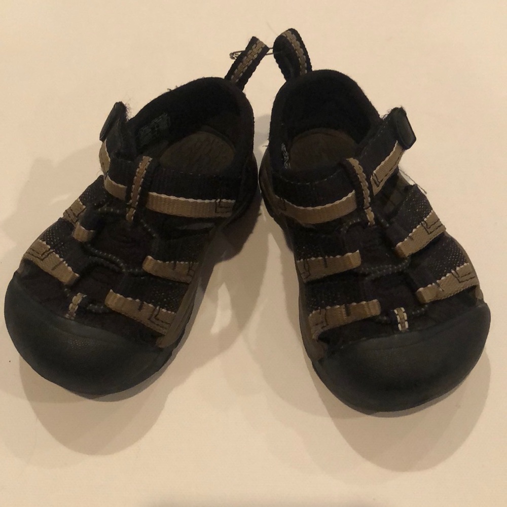 Kids Keen Newport Sandals - Little kids size 4